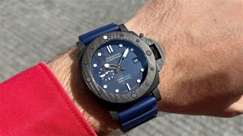 Panerai Submersible Quaranta Quattro Carbotech Blu Abisso 44 .